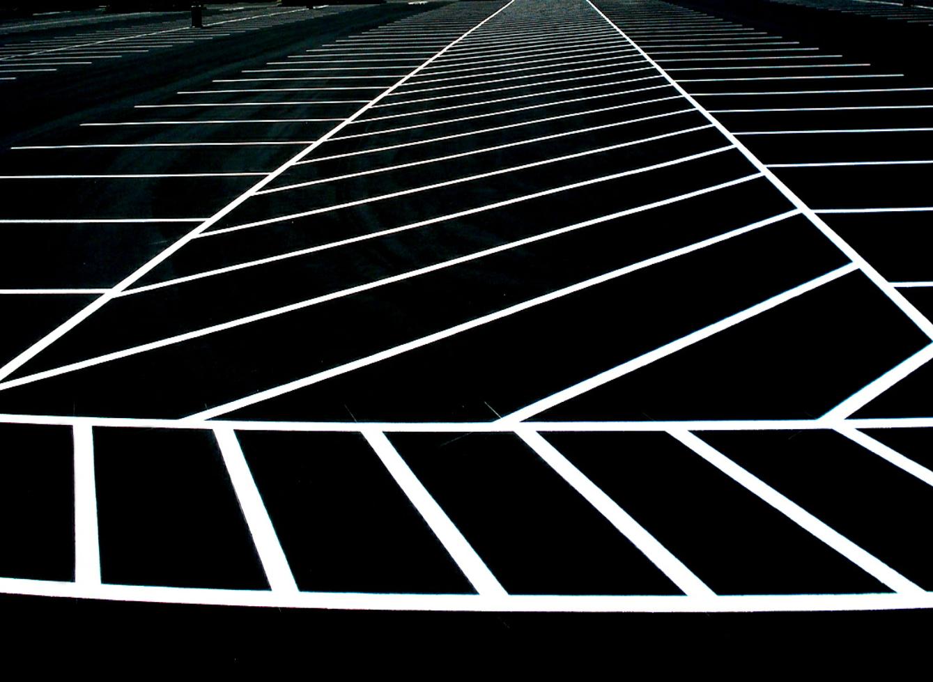 Striped and Sweeped Parking Lot in Mesa Arizona